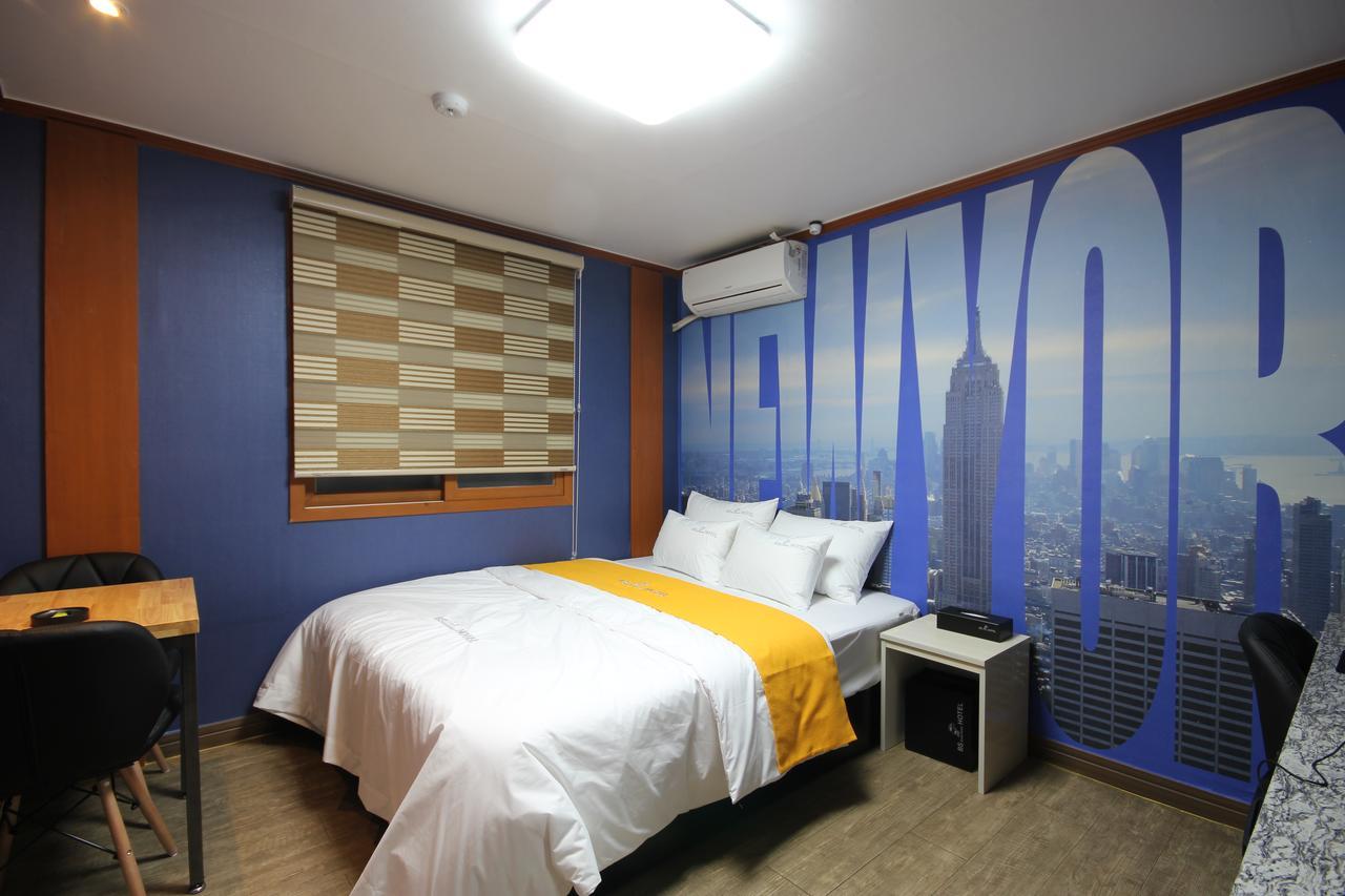 Business Hotel Busan Station Buitenkant foto