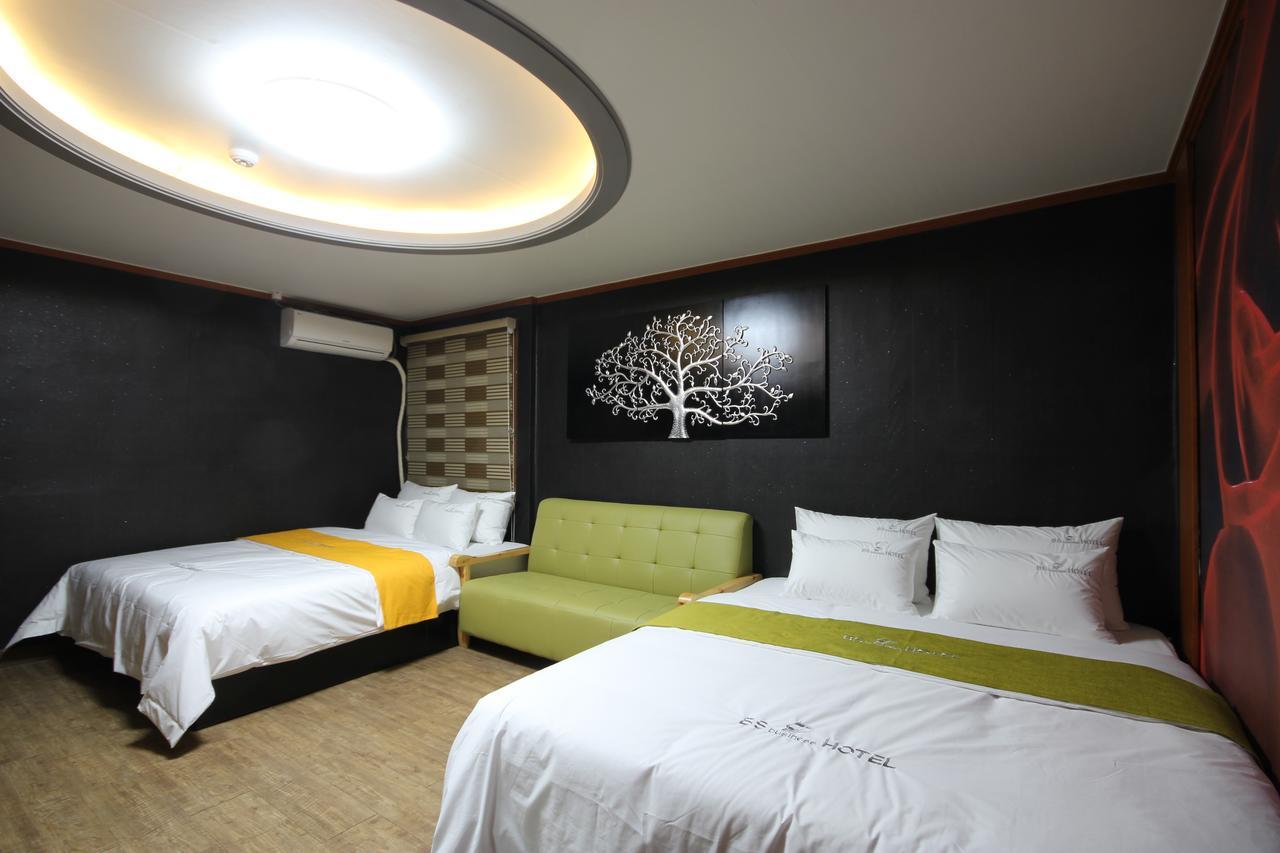 Business Hotel Busan Station Buitenkant foto