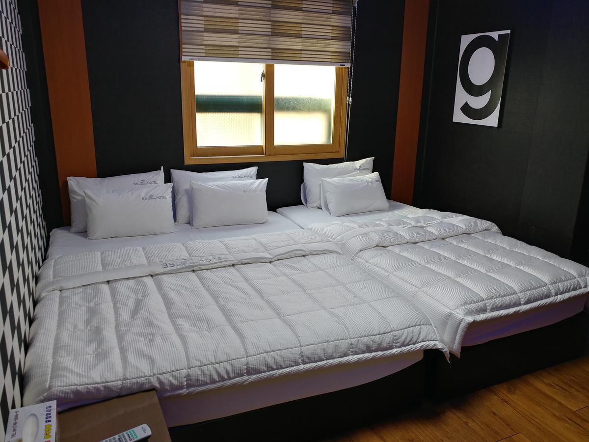 Business Hotel Busan Station Buitenkant foto