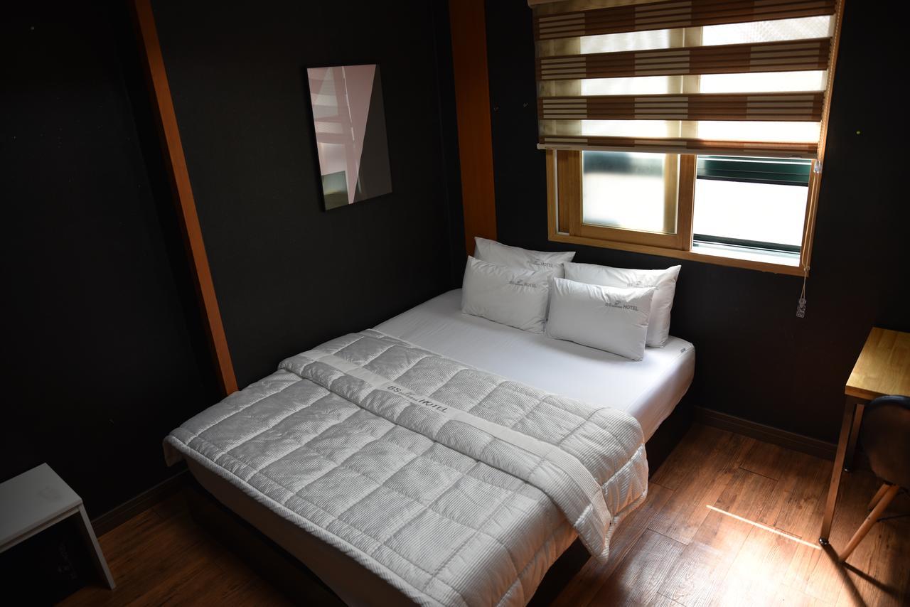 Business Hotel Busan Station Buitenkant foto